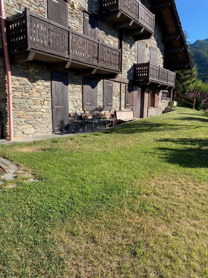 Appartamento Maison alla vecchia Zia Cerise Esterno foto